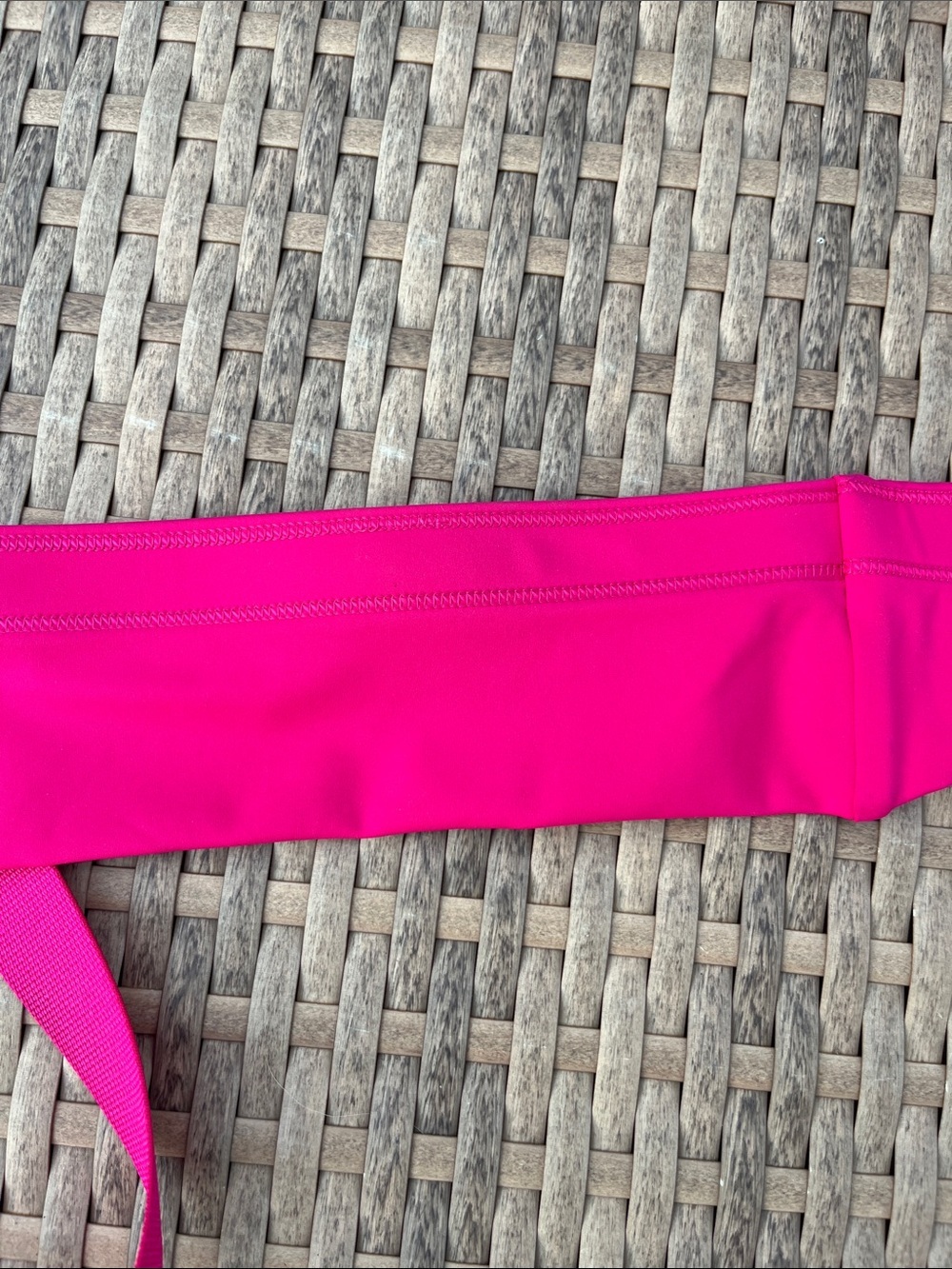 Lululemon Fast and Free Running Belt in Jeweled Magenta size L/XL - Picture 8 of 11